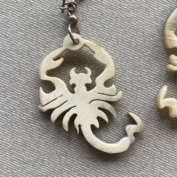 Carved Buffalo Horn Scorpion Earrings - Picture 5 of 6